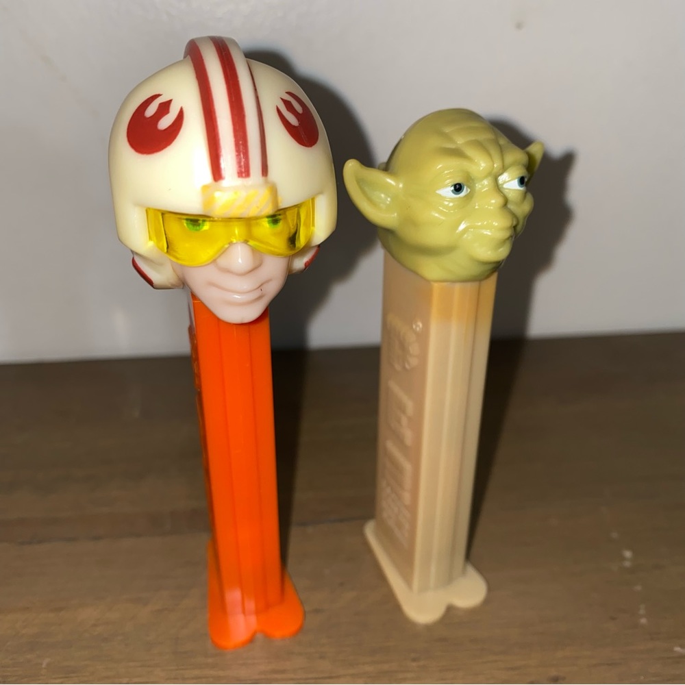 Vintage Star Wars Pez Candy Dispenser Yoda Luke Skywalker 90s Collectors Lot (2)